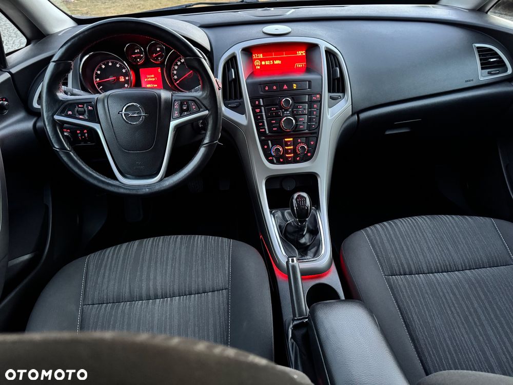 Opel Astra 1.4 Turbo Edition Sport - 27