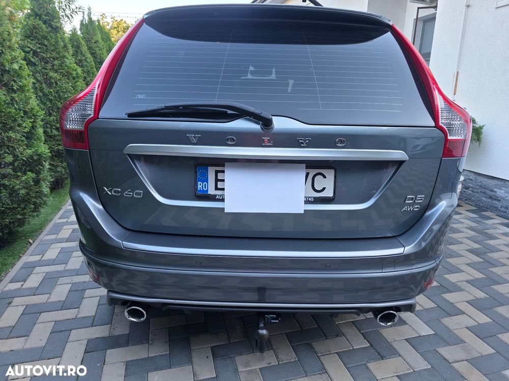 Volvo XC 60 D5AWD R-Design - 7