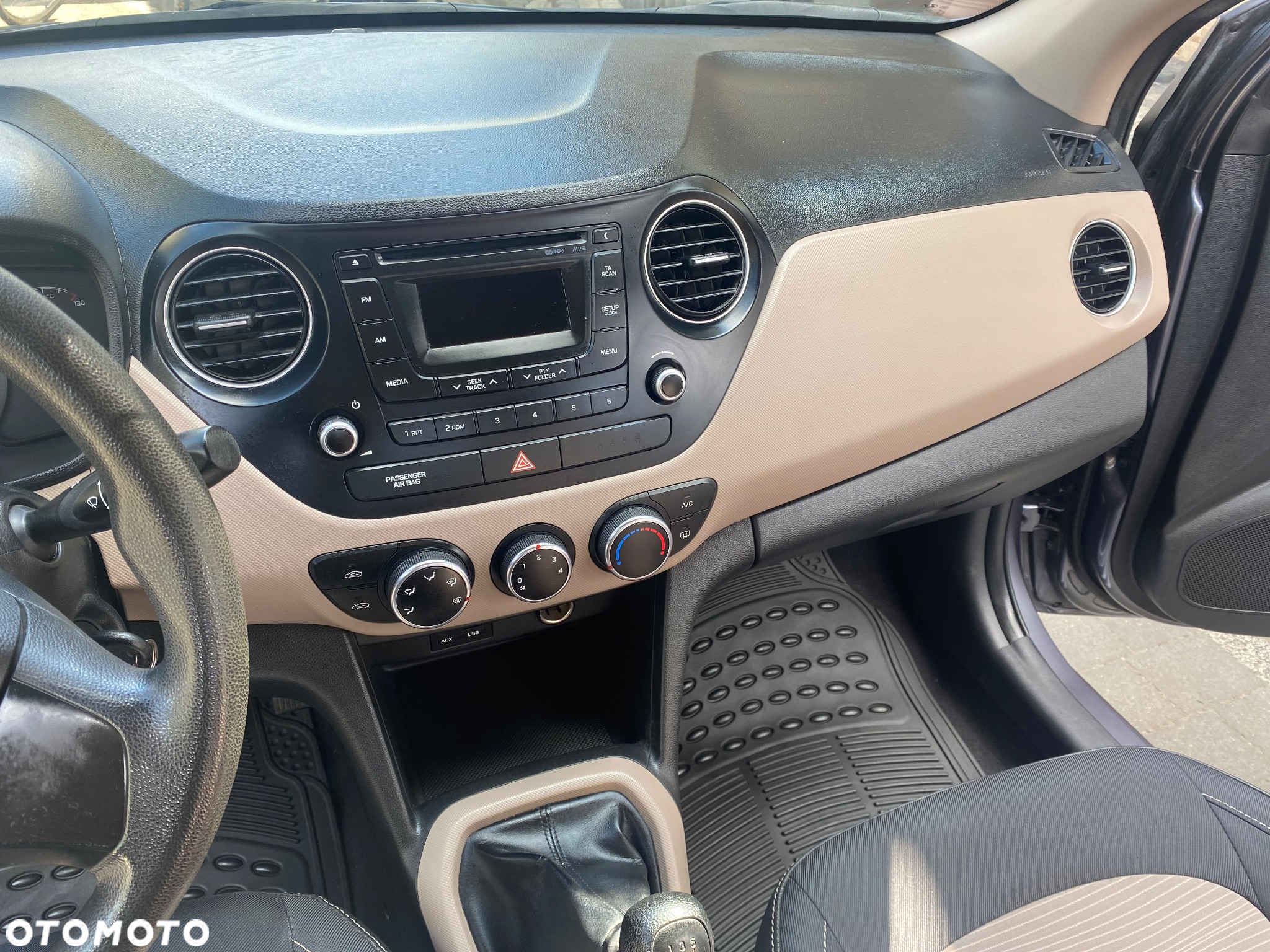 Hyundai i10 - 15