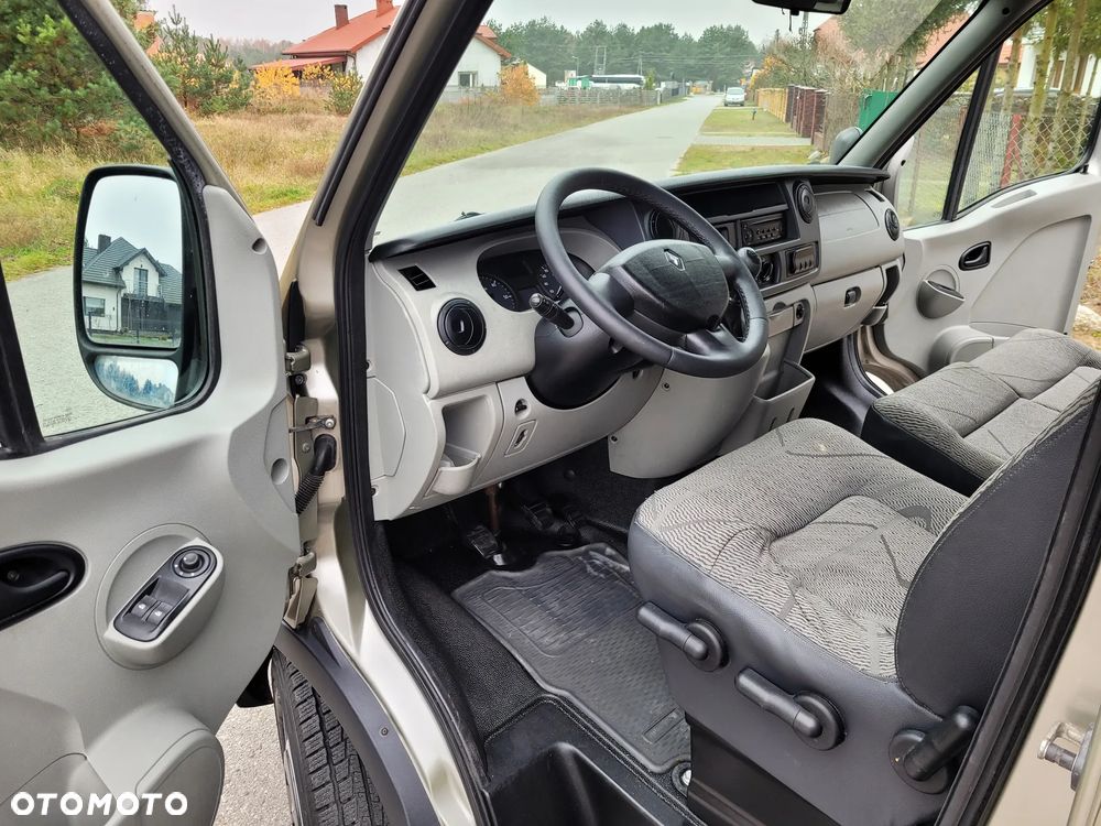 Renault Master - 24