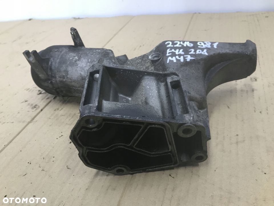 Obudowa filtra oleju BMW E46 2.0D M47 320d podstawa 2246981 - 2