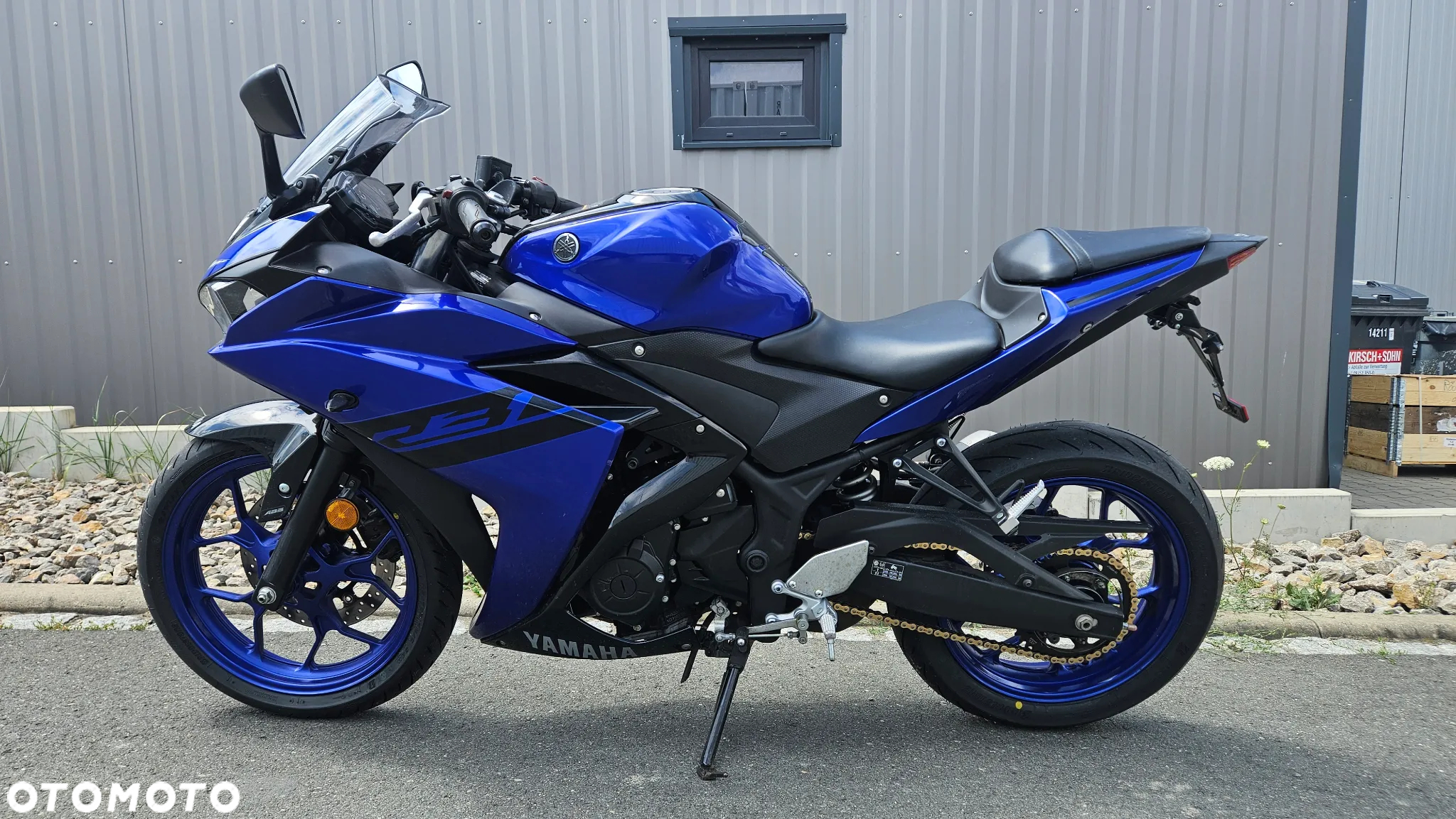 Yamaha R3 - 3