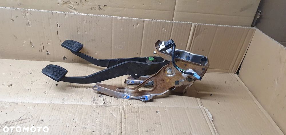 Pedały pedał sprzęgła hamulca Toyota Aygo I 47110-0H020 - 5