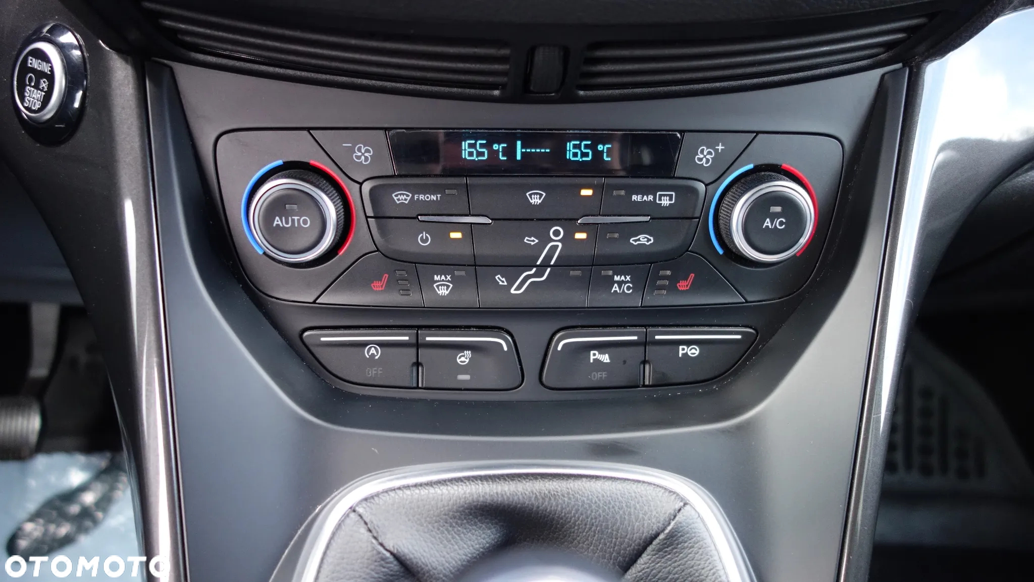 Ford Grand C-MAX 1.5 EcoBoost Start-Stopp-System Titanium - 24