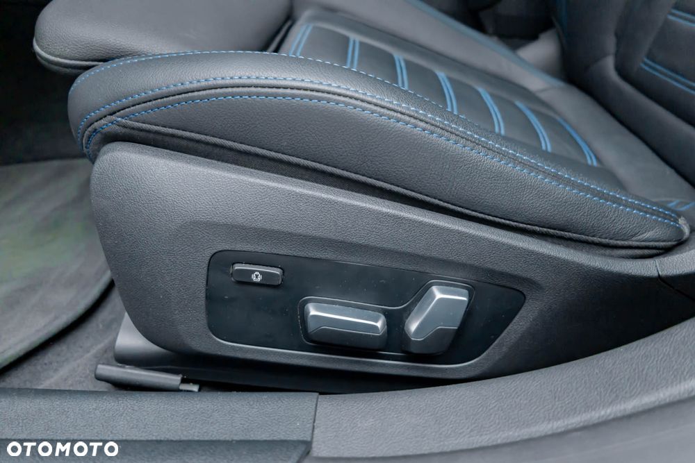 BMW Seria 4 M440i xDrive - 17