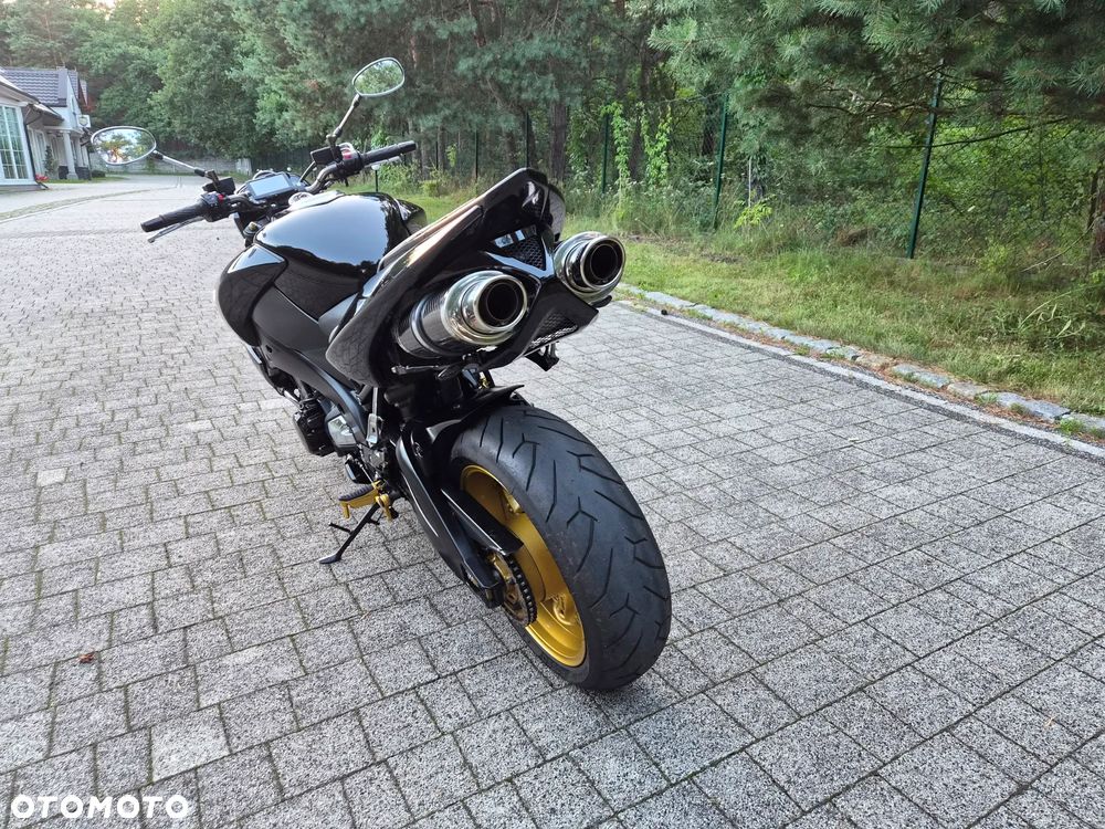 Suzuki GSX - 15
