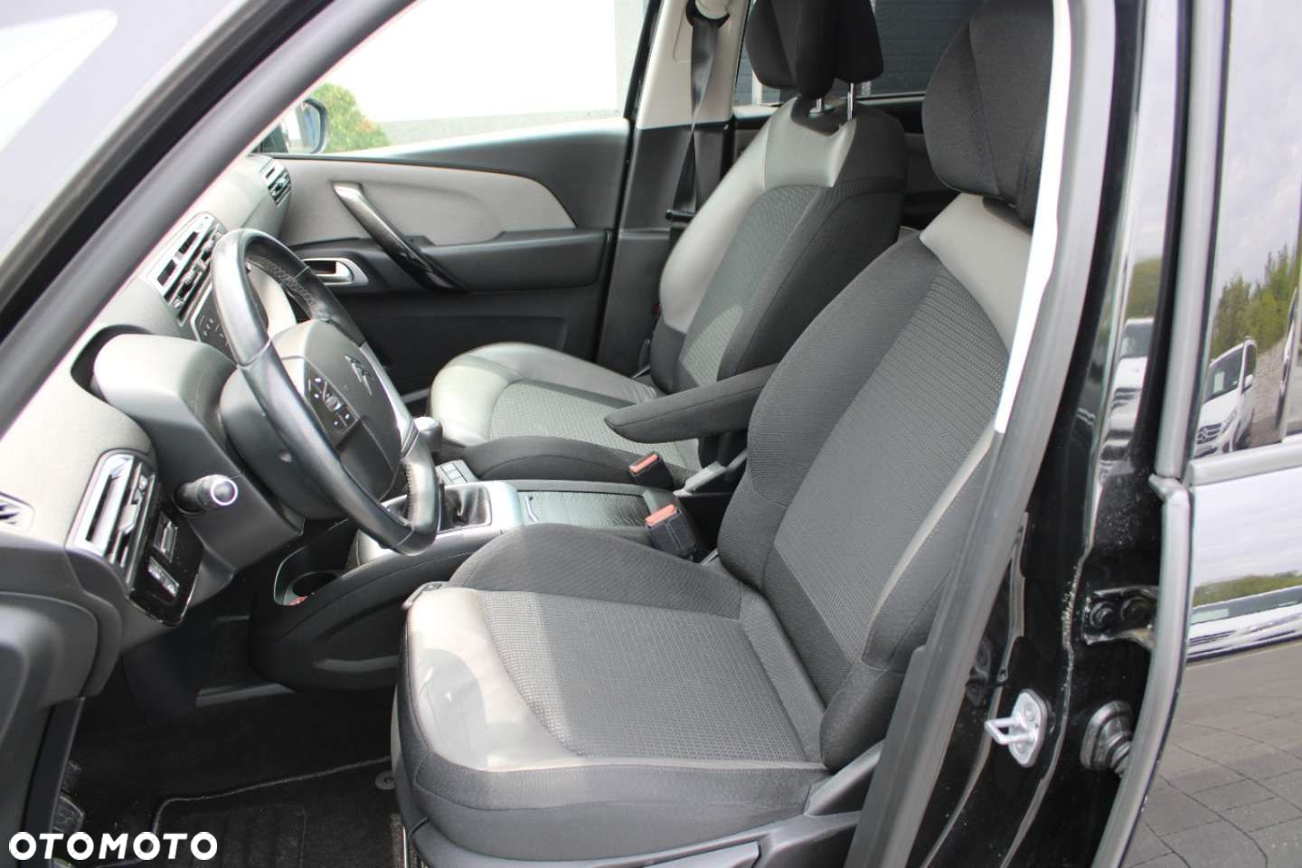Citroën C4 Picasso - 25