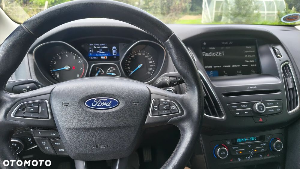 Ford Focus - 8