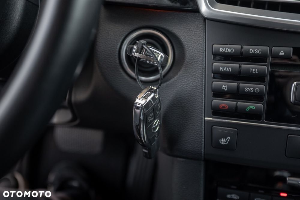 Mercedes-Benz Klasa E 220 CDI DPF BlueEFFICIENCY 7G-TRONIC Avantgarde - 30