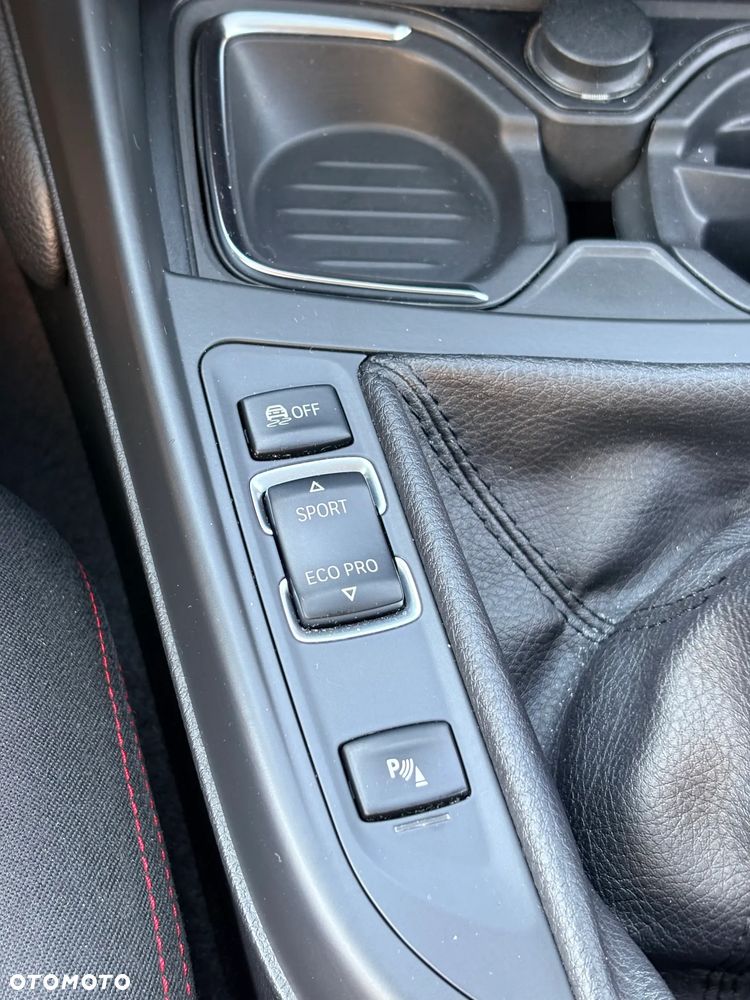 BMW Seria 1 116d DPF Edition Sport - 11
