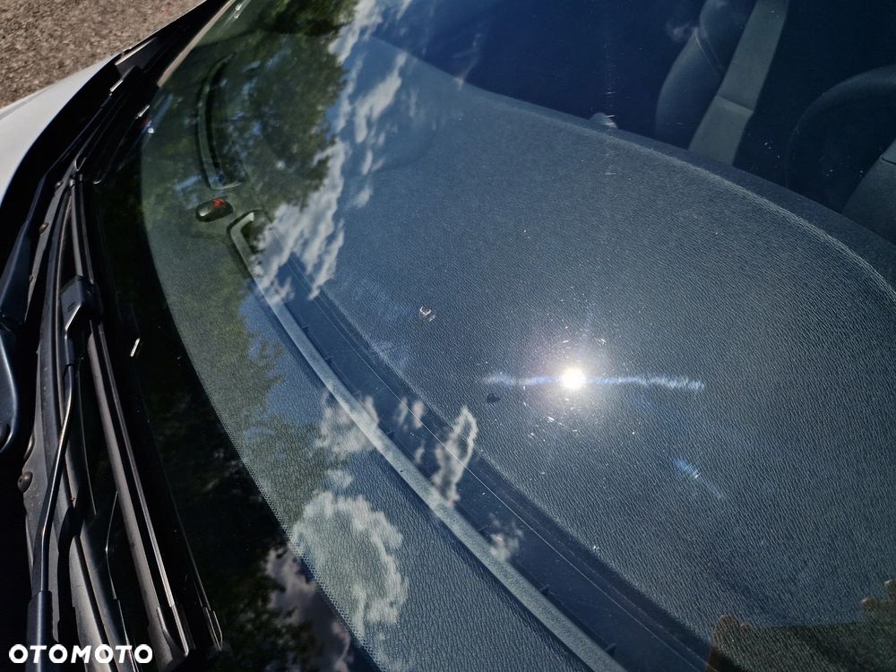 Volvo V40 D2 Drive-E Momentum - 13