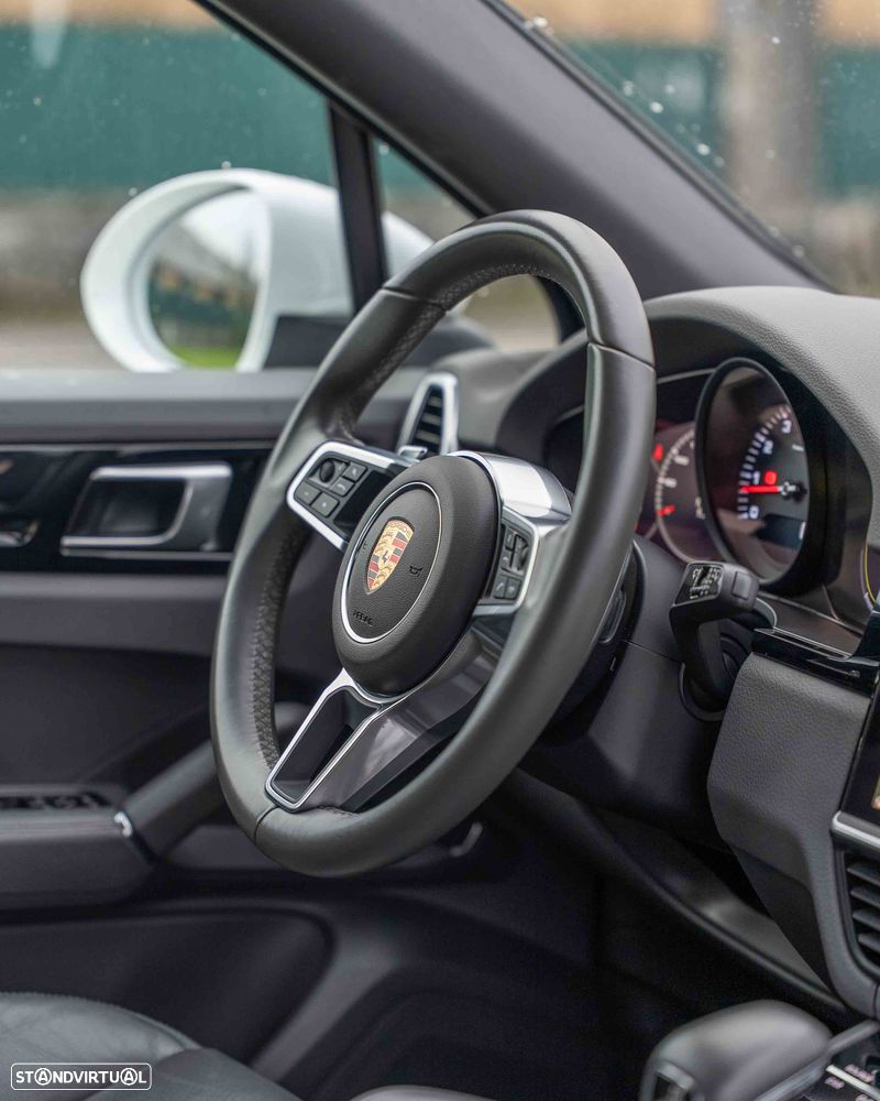 Porsche Cayenne Tiptronic S - 31