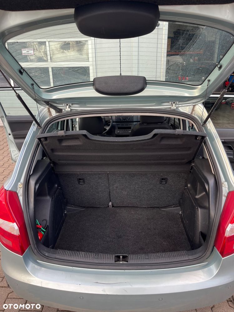 Skoda Fabia 1.2 TSI Active - 11