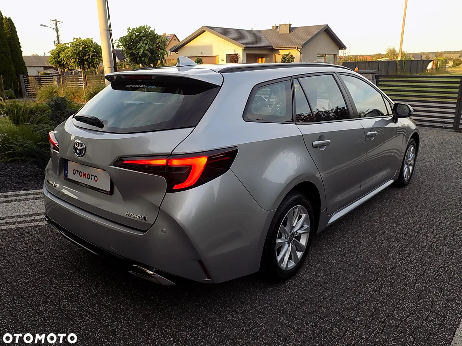 Toyota Corolla - 16
