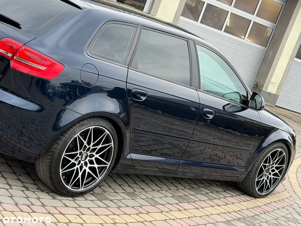 Audi A3 Sportback 2.0 TDI Ambiente - 13