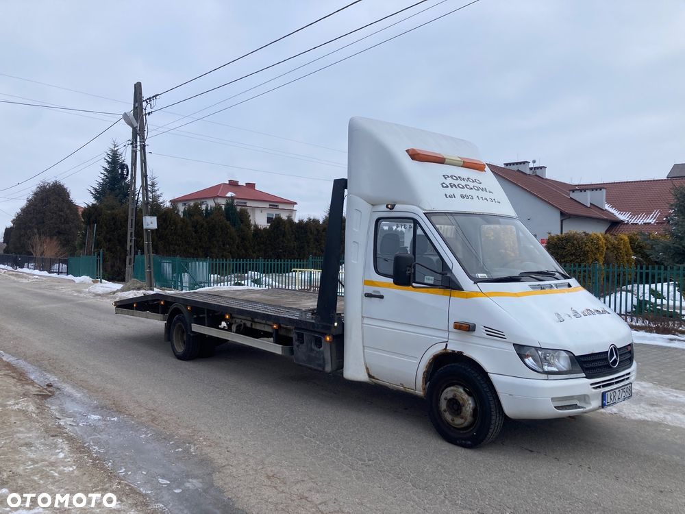 Mercedes-Benz 616 - 1