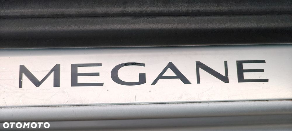 Renault Megane 1.2 Energy TCe Business - 24