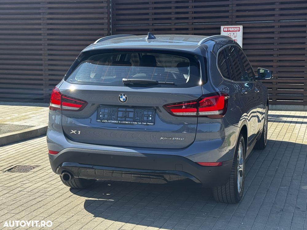 BMW X1 xDrive25e Advantage - 12