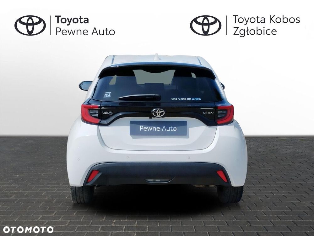 Toyota Yaris - 4