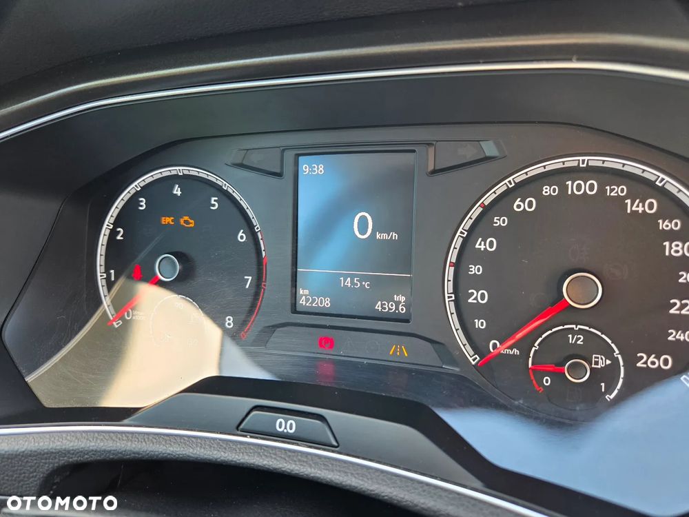 Volkswagen T-Roc 1.5 TSI ACT Advance - 3
