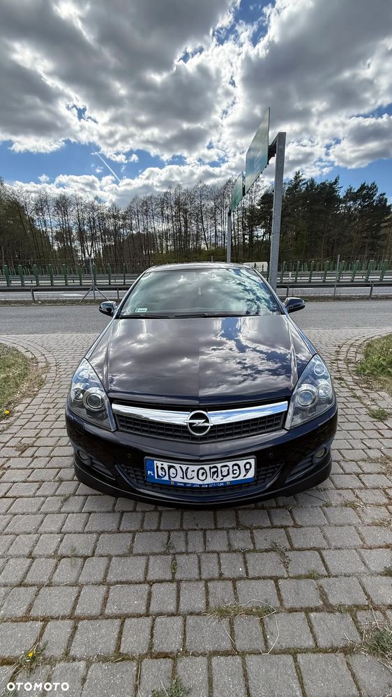 Opel Astra 1.4 111 - 4