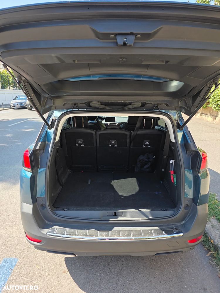 Peugeot 5008 - 10