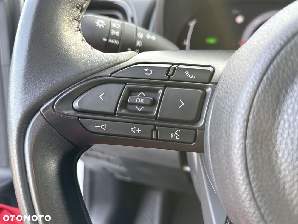 Toyota Yaris Cross Hybrid 1.5 Style - 17