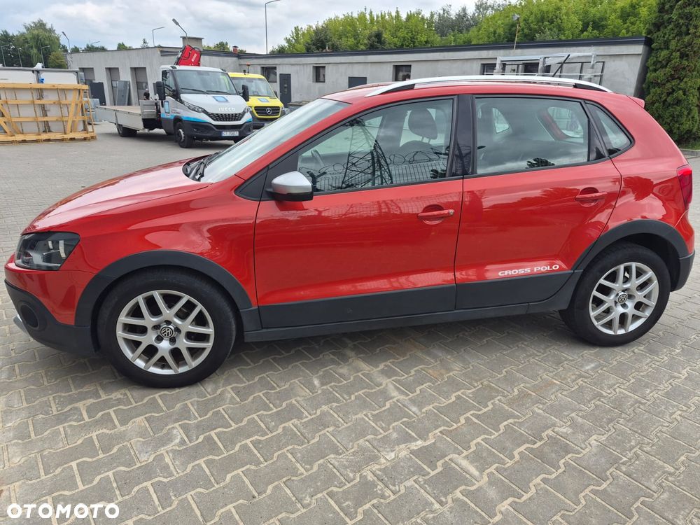 Volkswagen Polo - 2