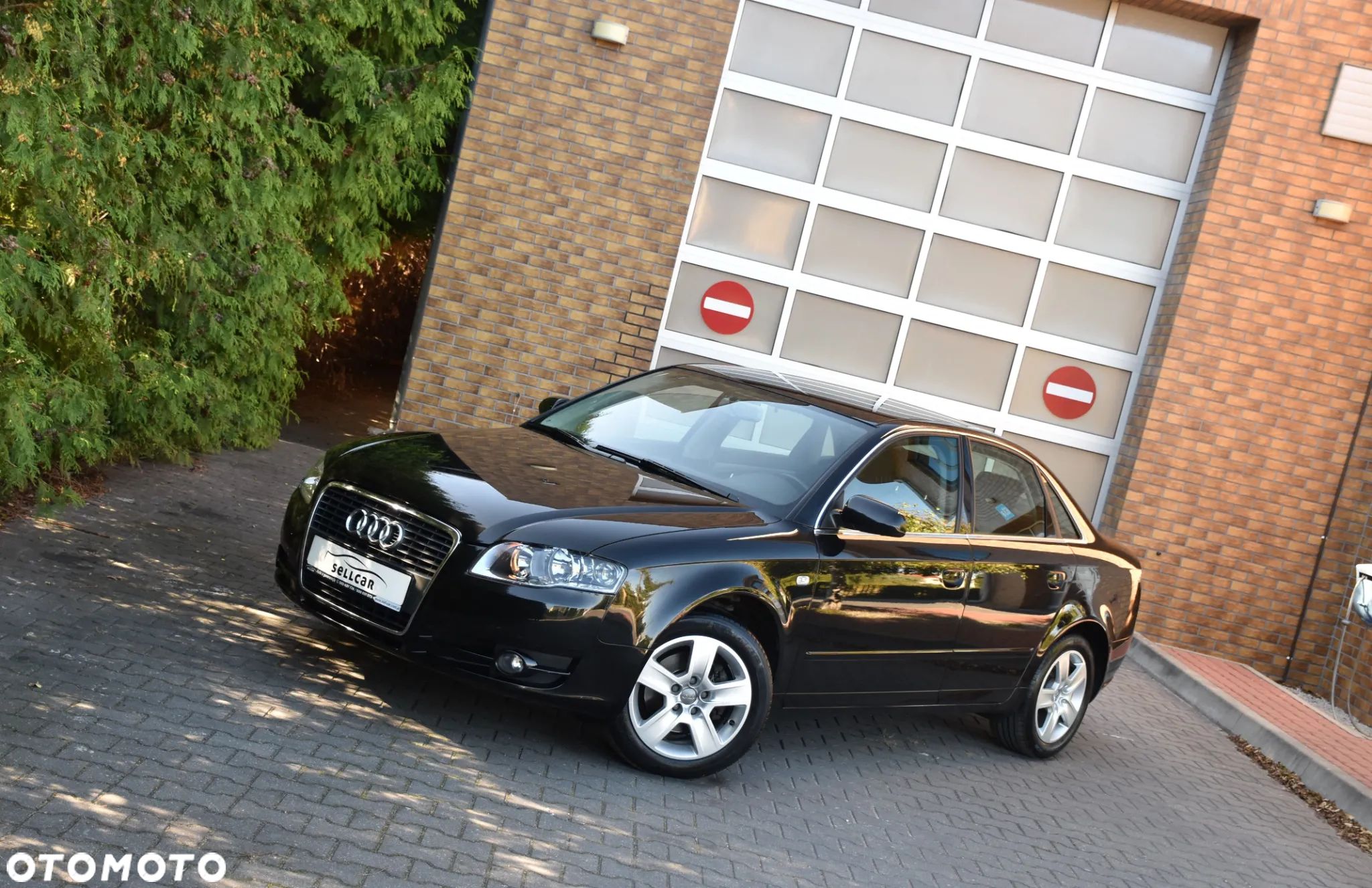 Audi A4 - 1