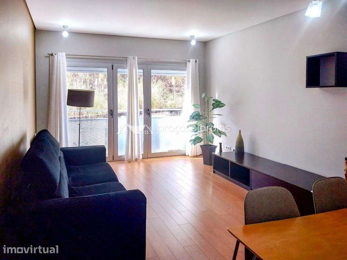 Apartamento T1 Mobilado e Equipado - Grande imagem: 3/19