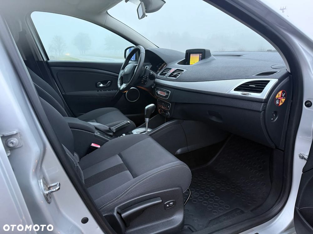 Renault Megane 2.0 140 CVT Dynamique - 13