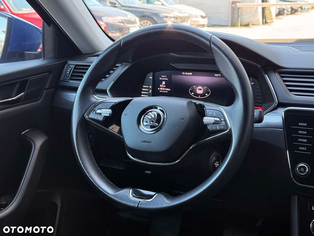 Skoda Superb 1.5 TSI Active DSG - 18