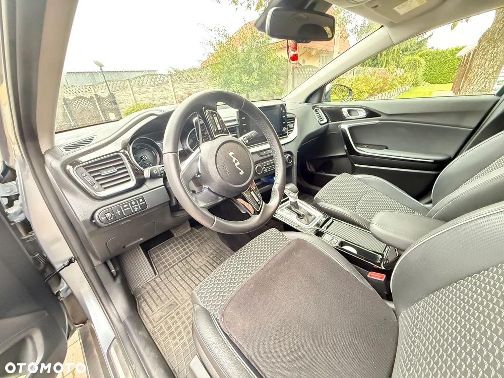 Kia XCeed 1.5 T-GDI Business Line DCT - 15