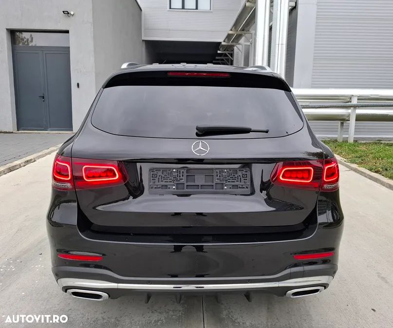Mercedes-Benz GLC 220 d 4Matic 9G-TRONIC AMG Line Plus - 16