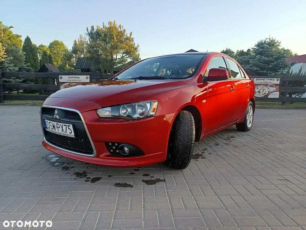 Mitsubishi Lancer - 1