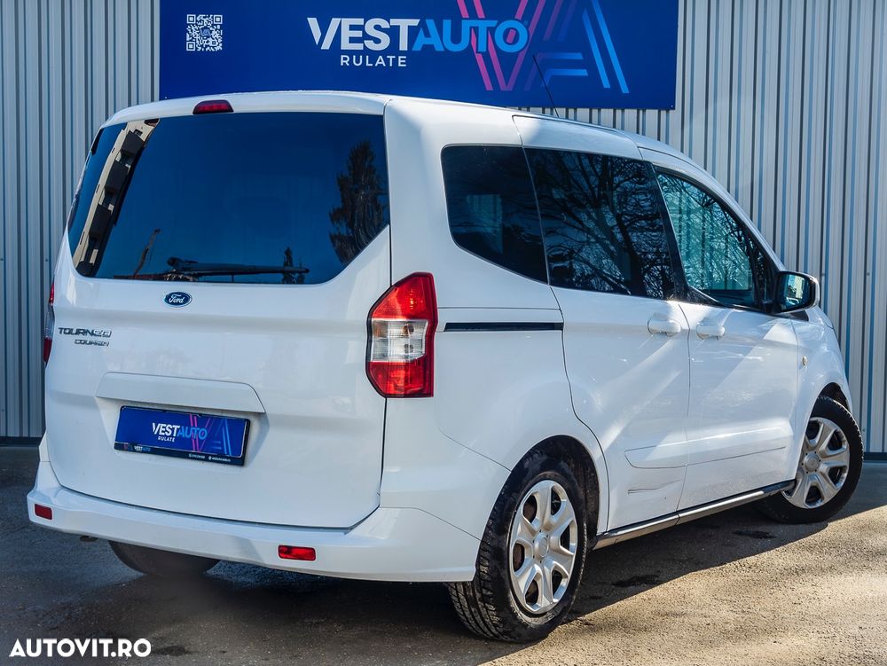 Ford Tourneo Courier 1.5 TDCi Trend - 12