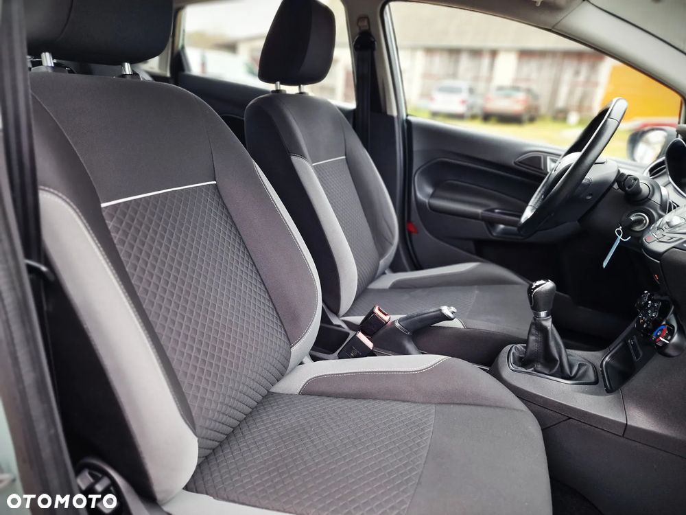 Ford Fiesta 1.0 EcoBoost S&S TITANIUM - 28