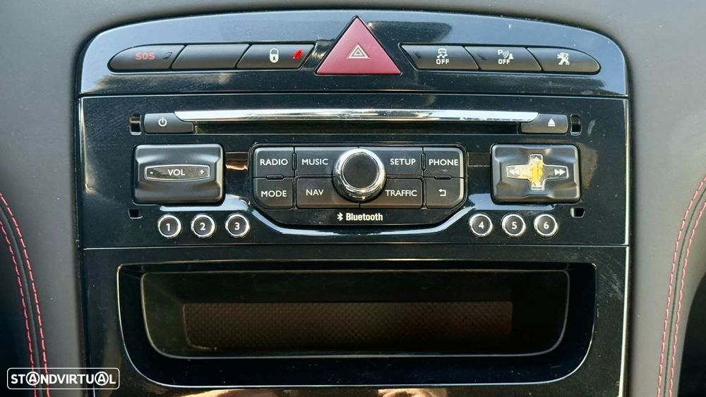 Peugeot RCZ 1.6 200 THP GT-Line - 40