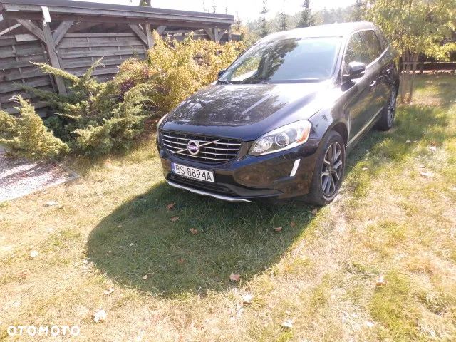 Volvo XC 60 T6 AWD Drive-E Momentum - 11