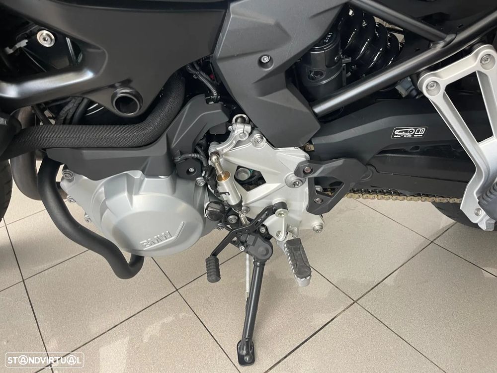 BMW F 750 GS - 11