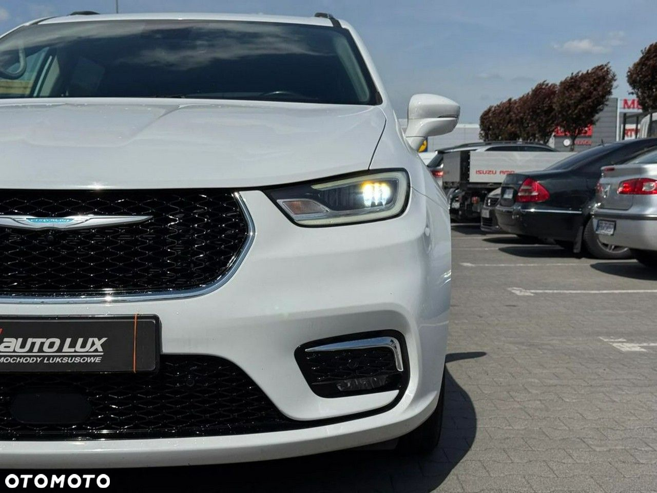 Chrysler Pacifica - 34