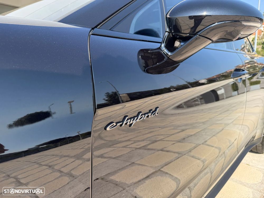 Porsche Panamera Turbo E-Hybrid - 4