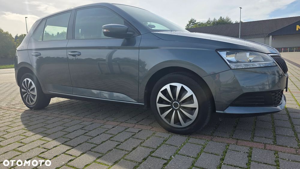 Skoda Fabia - 11