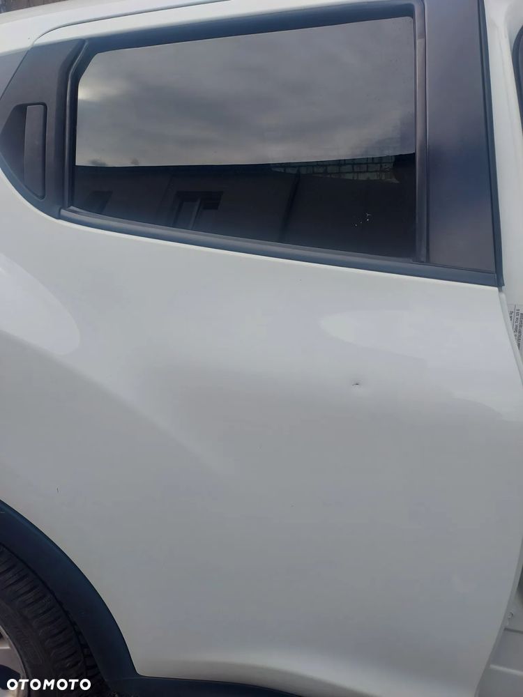 Nissan Juke 1.6 Acenta S&S - 8