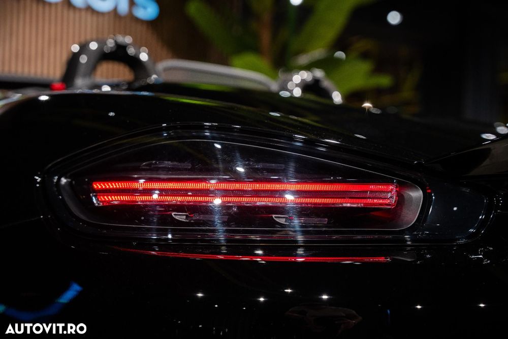 Porsche Boxster 718 Spyder RS - 17