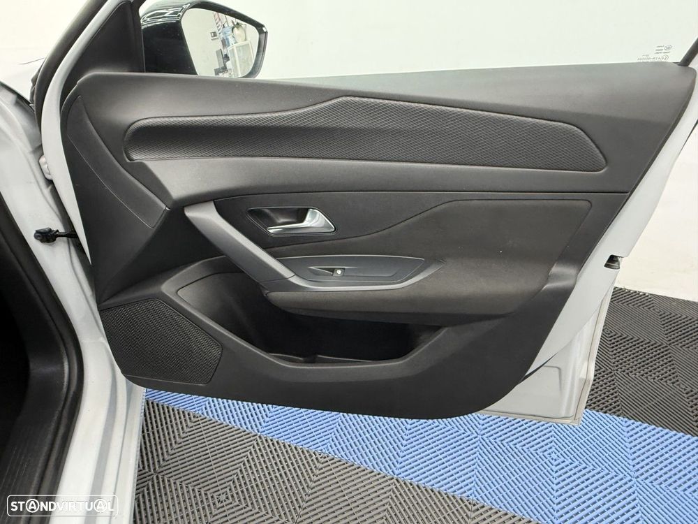 Peugeot 308 SW 1.2 PureTech Active Pack - 23