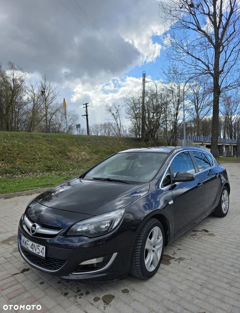 Opel Astra 1.4 T Cosmo - 3