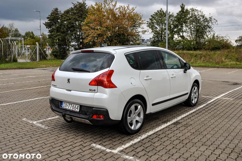 Peugeot 3008 155 THP Automatik Platinum - 4