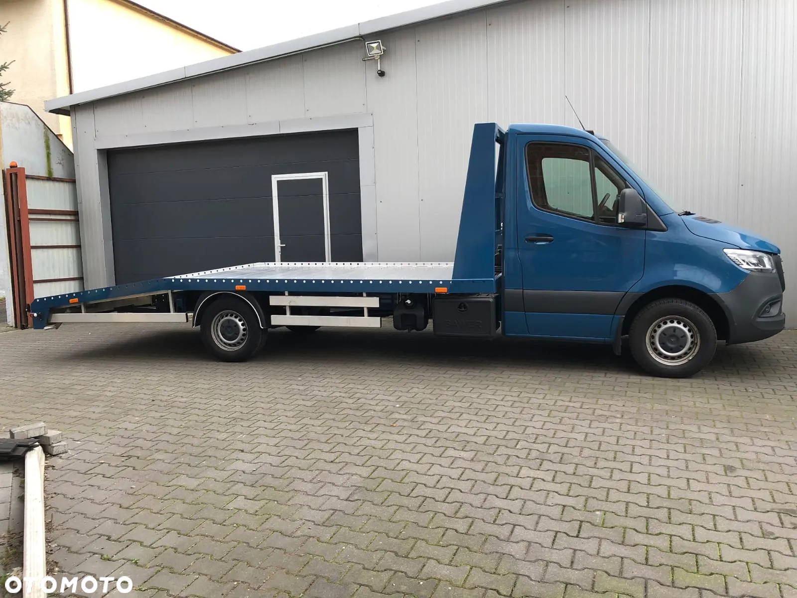 Mercedes-Benz Sprinter 317 - 13