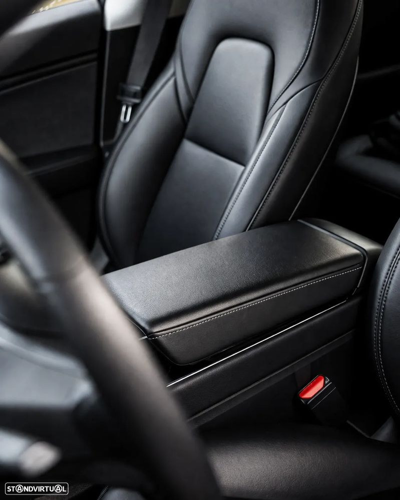 Tesla Model 3 Long-Range RWD - 6